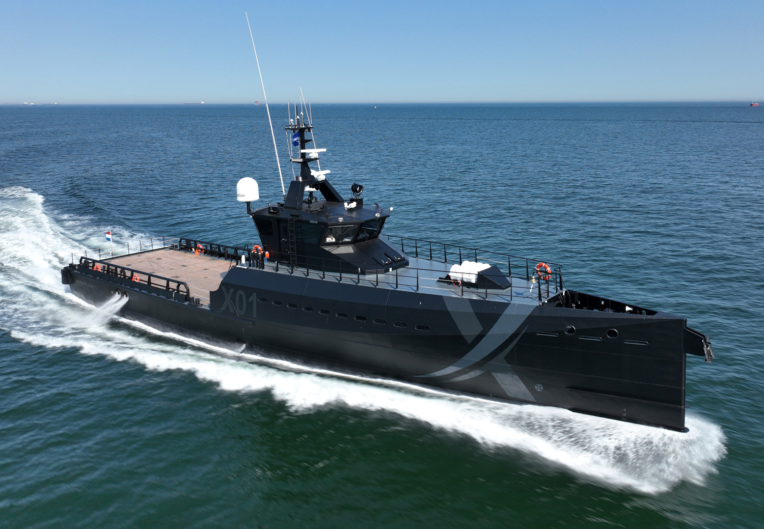 WARSHIPS of the  NAVY 船 帆船 Pushing the boundaries of innovation: UK unveils new experimental