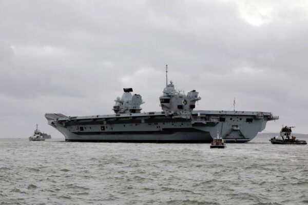 Sea Vixen to Fly over UK Navy’s New Aircraft Carrier - Naval Today